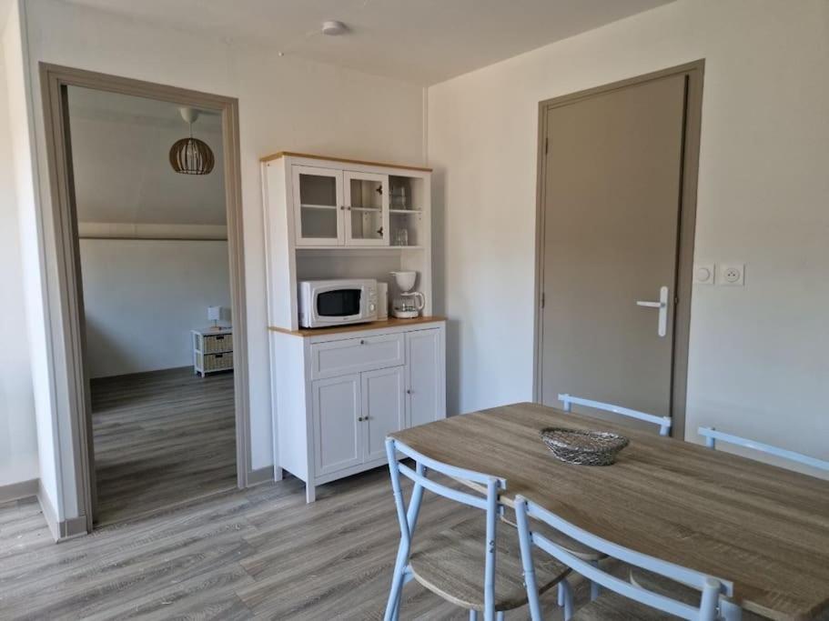 Appartement Au Milieu Des Vignes Thésée Extérieur photo